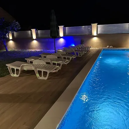 Porto Villa Mostar