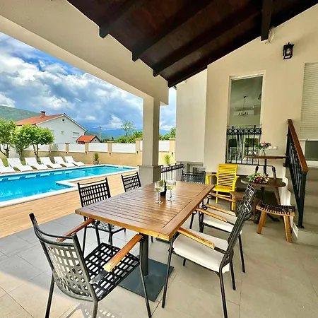 Porto Villa Mostar