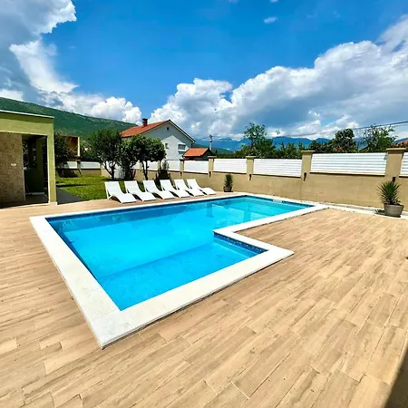 Porto Villa Mostar