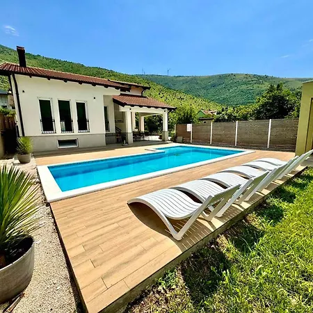 Porto Villa